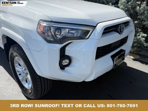 Used 2024 Toyota 4Runner SR5 Premium w/ Moonroof Package AWD/4WD image 14
