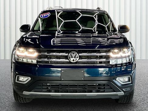 Used 2019 Volkswagen Atlas SEL AWD/4WD image 2