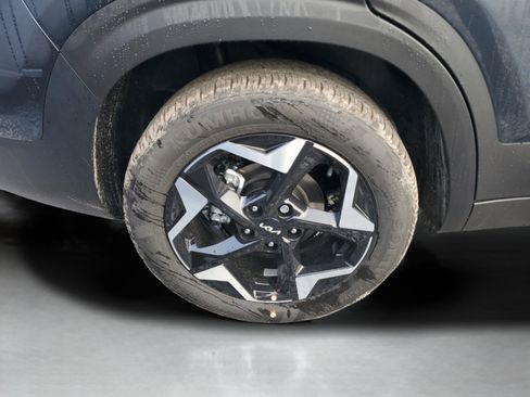 New 2026 Kia Seltos EX image 6