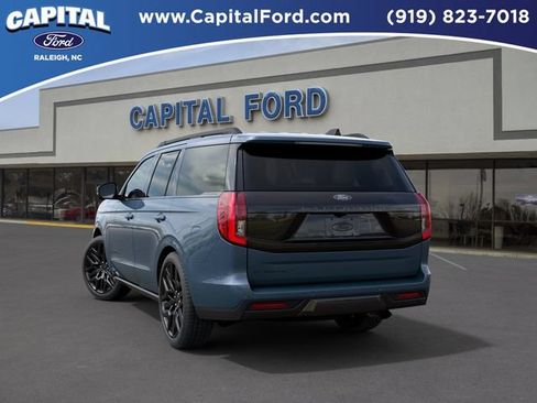 New 2027 Ford Expedition Platinum w/ Stealth Performance Package AWD/4WD image 8