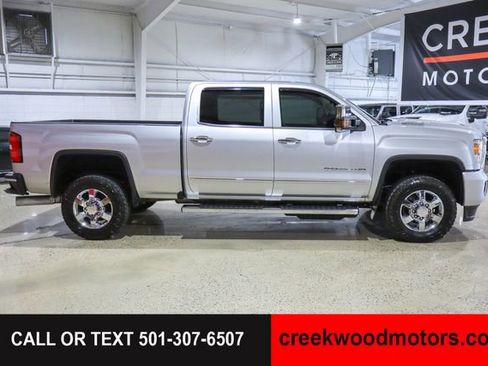 Used 2018 GMC Sierra 3500 Denali w/ Duramax Plus Package AWD/4WD image 24
