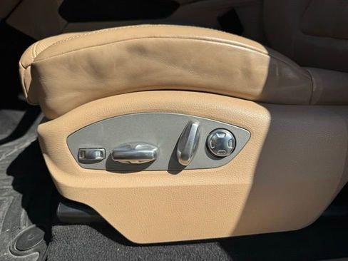 Used 2019 Porsche Macan AWD/4WD image 20