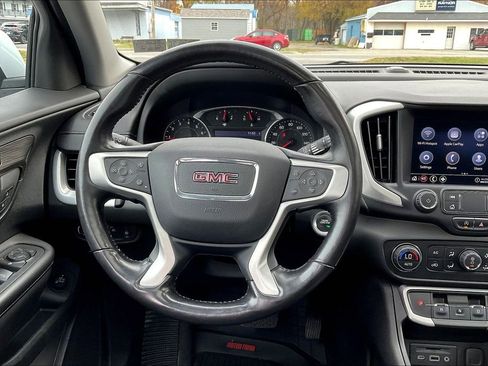 Used 2022 GMC Terrain SLT image 5