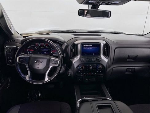 Used 2020 Chevrolet Silverado 1500 RST image 23