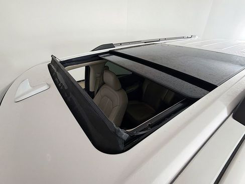 Used 2023 Ford Expedition Max Limited image 21