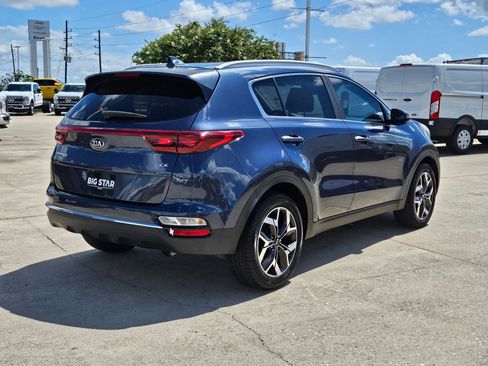 Used 2021 Kia Sportage EX FWD image 3