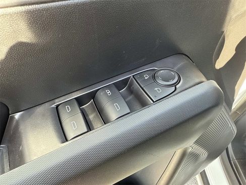 New 2026 Chevrolet Colorado LT image 10