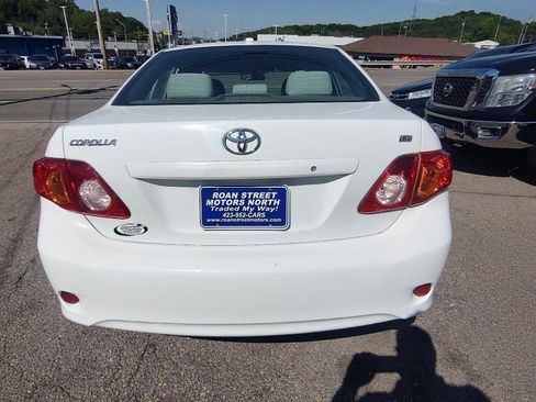 Used 2010 Toyota Corolla FWD image 17