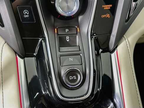 Used 2025 Acura RDX w/ Advance Package AWD/4WD image 25