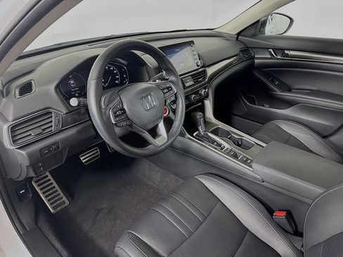 Certified 2022 Honda Accord Sport Special Edition image 9