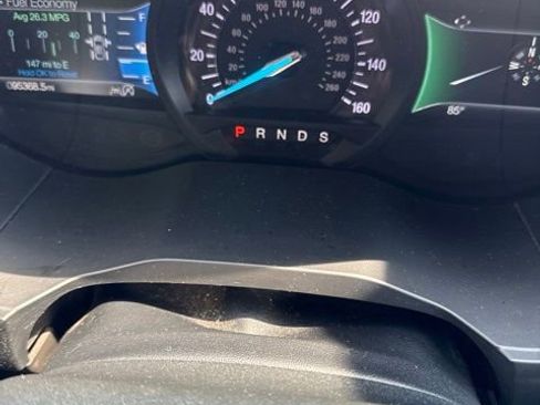 Used 2020 Ford Edge SEL w/ Convenience Package AWD/4WD image 5
