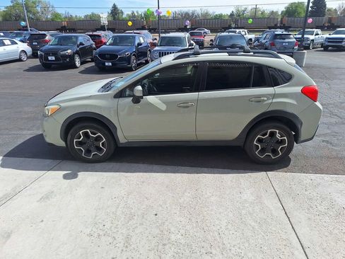 Used 2014 Subaru Crosstrek 2.0i Premium w/ Moonroof Package image 5