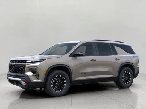 New 2026 Chevrolet Traverse Z71 w/ Driver Confidence Package AWD/4WD image 2