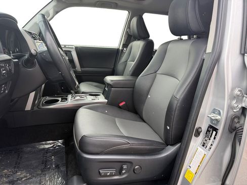 Used 2023 Toyota 4Runner SR5 Premium w/ Moonroof Package image 9