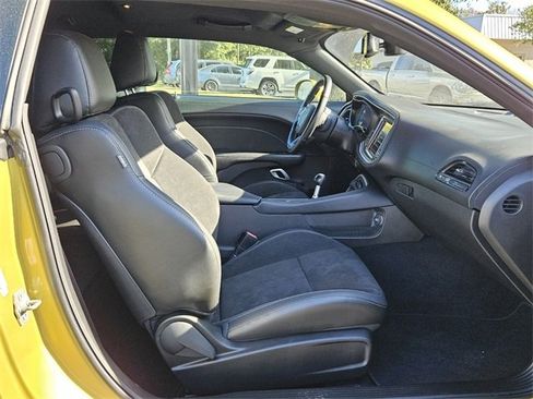 Used 2021 Dodge Challenger R/T Scat Pack image 13