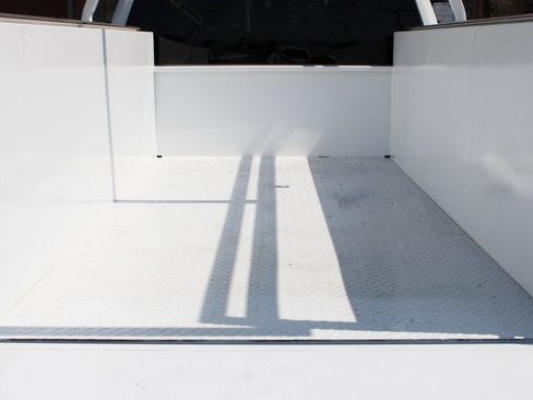 Used 2018 Ford F250 XL w/ Power Equipment Group image 8