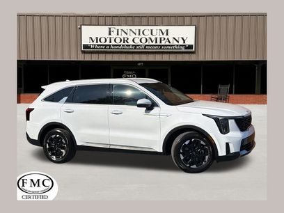 Used 2025 Kia Sorento S