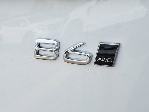 New 2026 Volvo XC90 B6 Ultra w/ Protection Package Premier AWD/4WD image 8