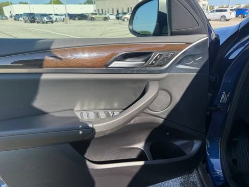 Used 2025 BMW X4 xDrive30i AWD/4WD image 24