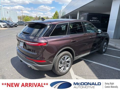 Used 2023 Lincoln Corsair AWD w/ Equipment Group 101A image 2