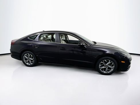 Used 2023 Hyundai Sonata SEL w/ Preferred Accessory Package FWD image 4