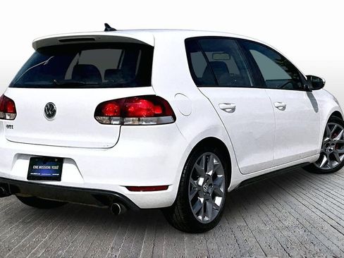 Used 2014 Volkswagen GTI Wolfsburg Edition FWD image 9