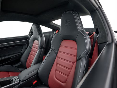 Certified 2025 Porsche 911 Turbo S AWD/4WD image 23