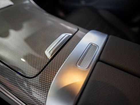 New 2025 Mercedes-Benz GLC 350e GLC 350e image 21