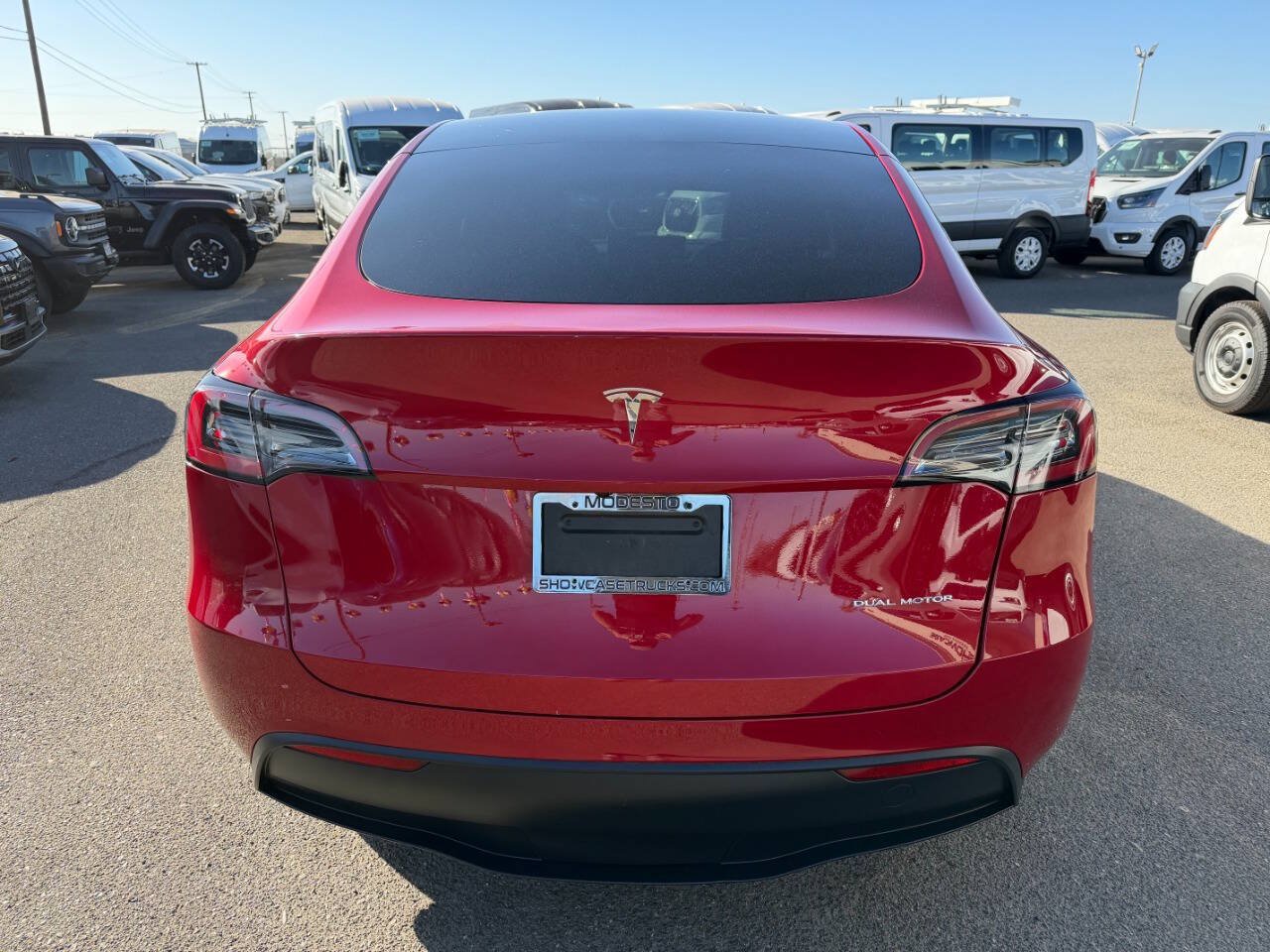 Used 2023 Tesla Model Y Long Range AWD/4WD image 8