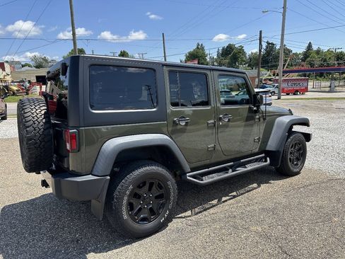 Used 2016 Jeep Wrangler Unlimited Sport AWD/4WD image 3