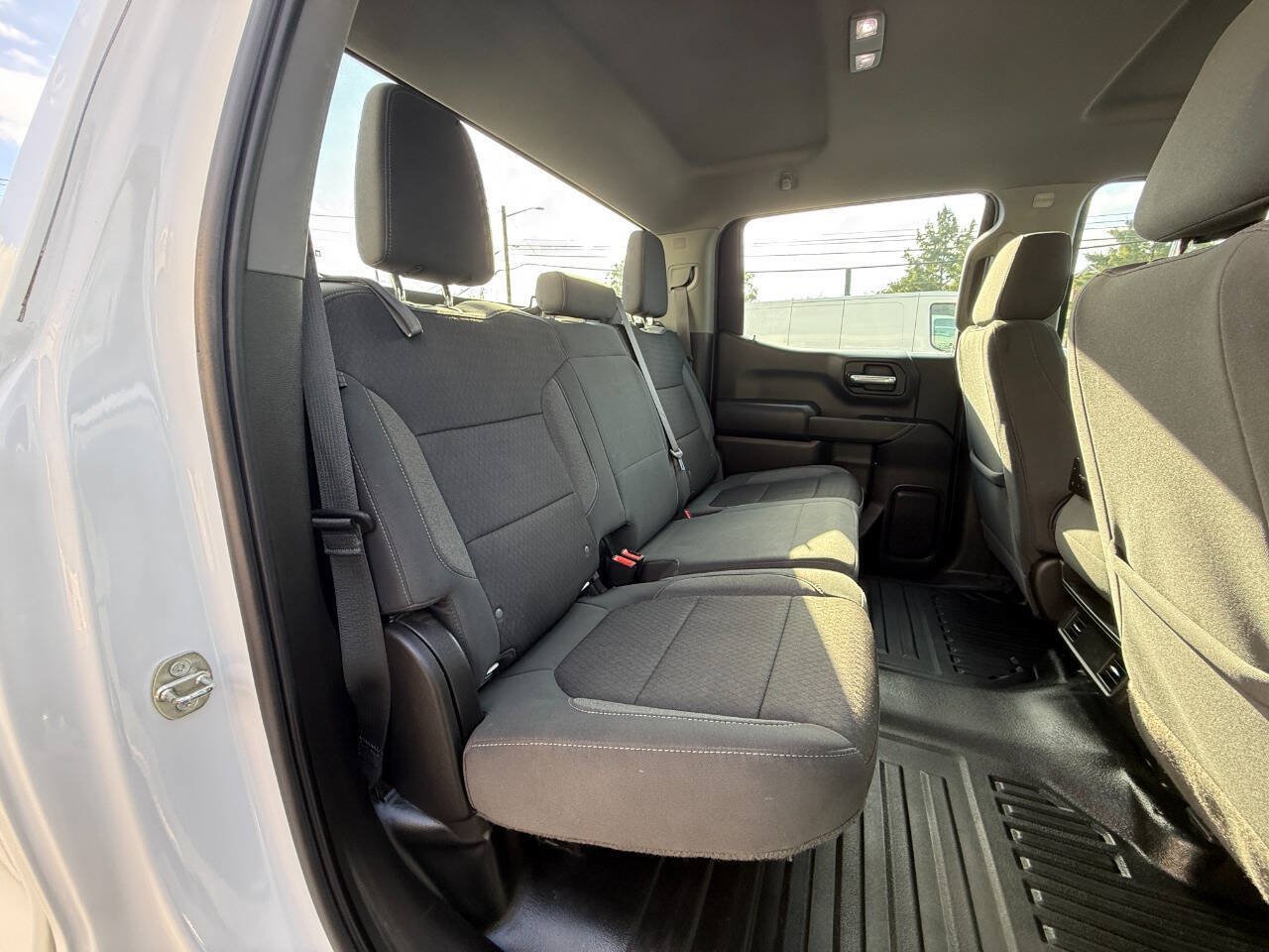 Used 2021 Chevrolet Silverado 1500 W/T w/ WT Safety Package AWD/4WD image 27