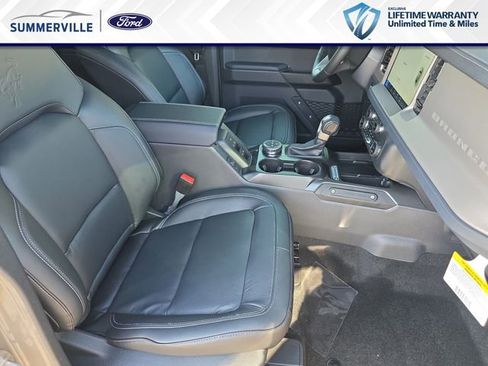 New 2025 Ford Bronco Outer Banks AWD/4WD image 12
