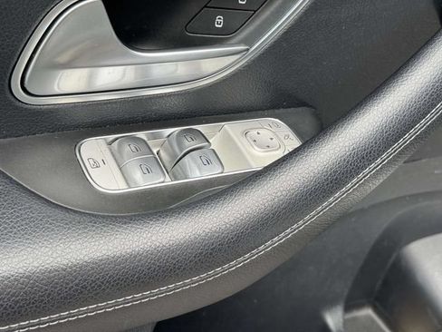 Used 2020 Mercedes-Benz GLE 350 4MATIC image 19
