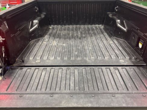 Used 2022 Toyota Tacoma TRD Off-Road image 8