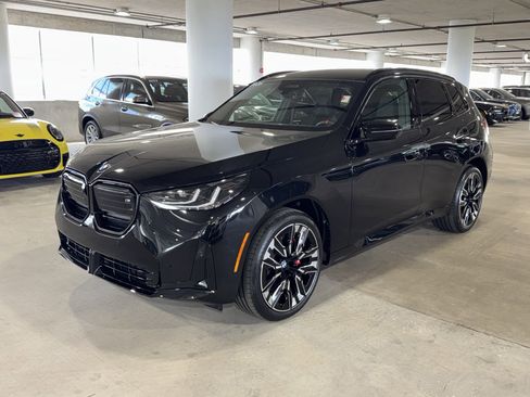 Used 2026 BMW X3 M50 w/ Premium Package image 4