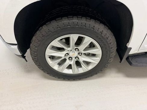 Certified 2021 Chevrolet Silverado 1500 LTZ w/ Z71 Off-Road Package image 19