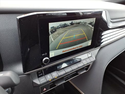 Certified 2025 Toyota Camry SE image 22