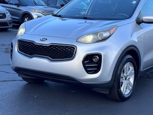 Used 2018 Kia Sportage LX AWD/4WD image 32
