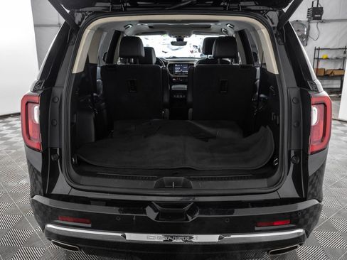Used 2021 GMC Acadia Denali w/ Denali Ultimate Package AWD/4WD image 40