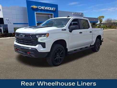 Used 2025 Chevrolet Silverado 1500 LT Trail Boss w/ LPO, Dark Essentials Package image 35