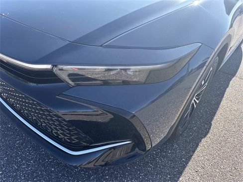 New 2026 Toyota Crown XLE image 10