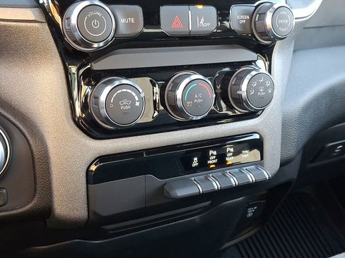 New 2025 RAM 1500 Classic Warlock image 16