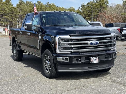 New 2026 Ford F250 Platinum w/ Platinum Plus Package image 2
