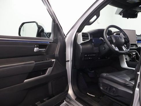 Used 2023 Toyota Tundra Platinum AWD/4WD image 8