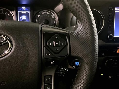 Used 2021 Toyota Tacoma TRD Sport w/ TRD Premium Sport Package AWD/4WD image 24