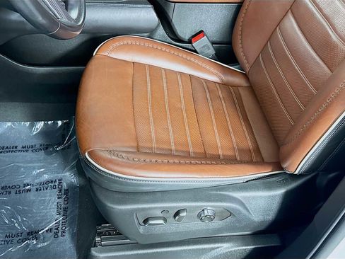 Used 2023 GMC Yukon Denali Ultimate image 21