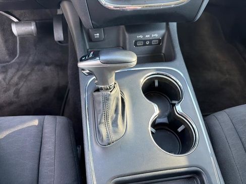 Used 2018 Dodge Durango SXT w/ 3rd Row Seating Group image 24