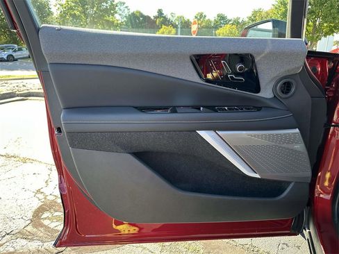 New 2025 Cadillac Optiq Sport 1 image 14