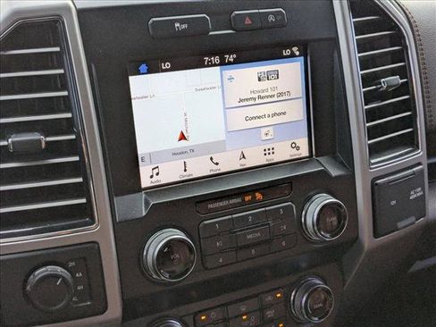 Used 2019 Ford F150 King Ranch image 11