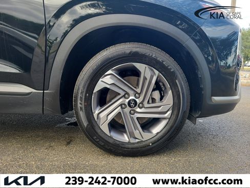 Used 2023 Hyundai Santa Fe SEL FWD image 7